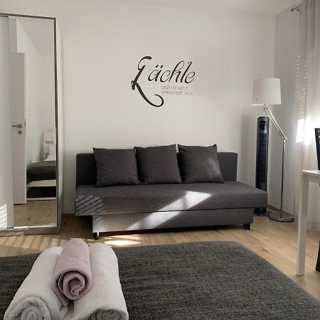 Top Modernes 1-Zimmer-Apartment Mit Kueche, Parkplatz, Kostenfreiem Wlan Und Netflix Bad Soden-Salmünster Buitenkant foto